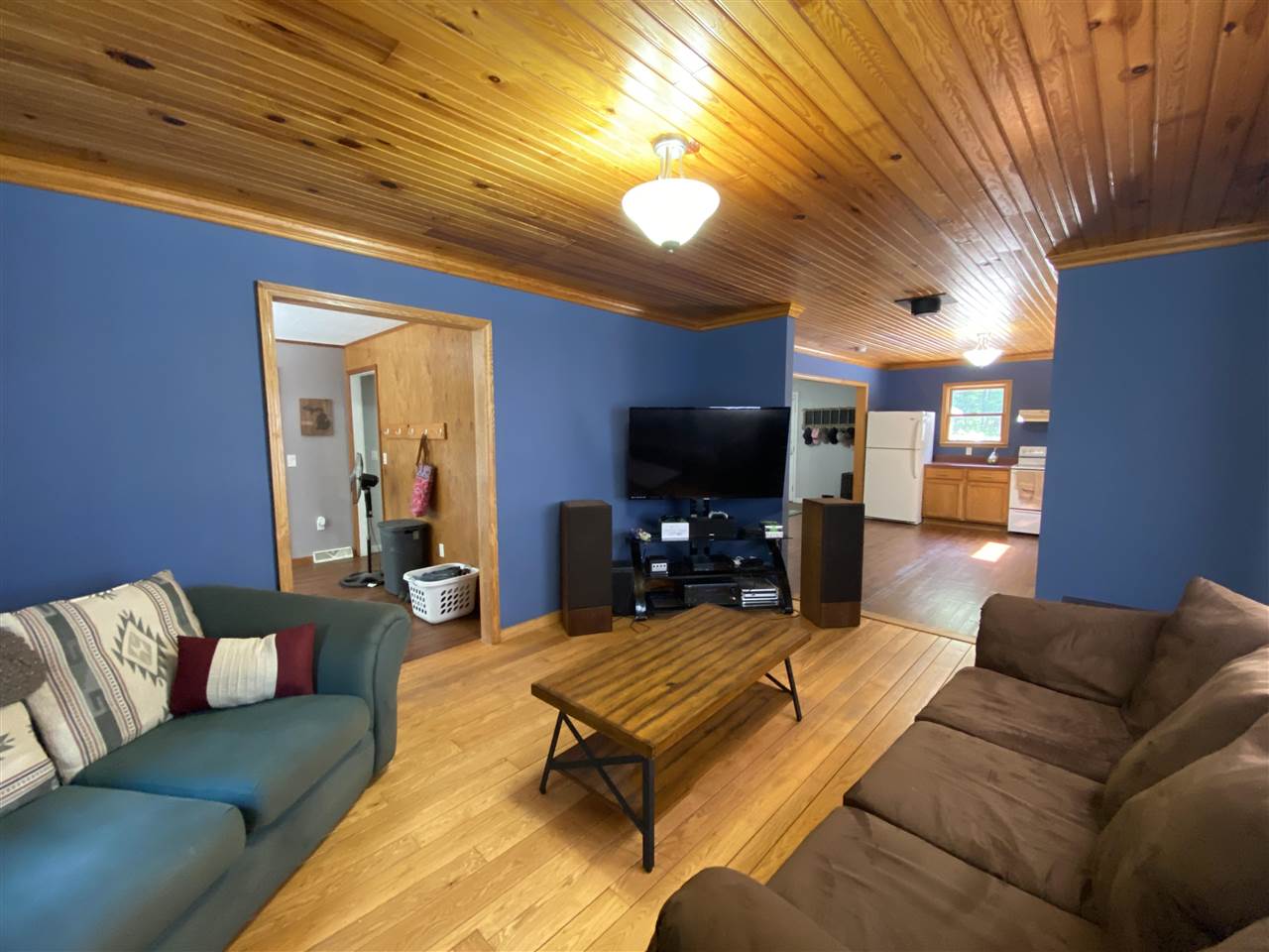 11071 Willows Road Roscommon, MI 48653 - Photo 18 of 38 1889851-17.JPG