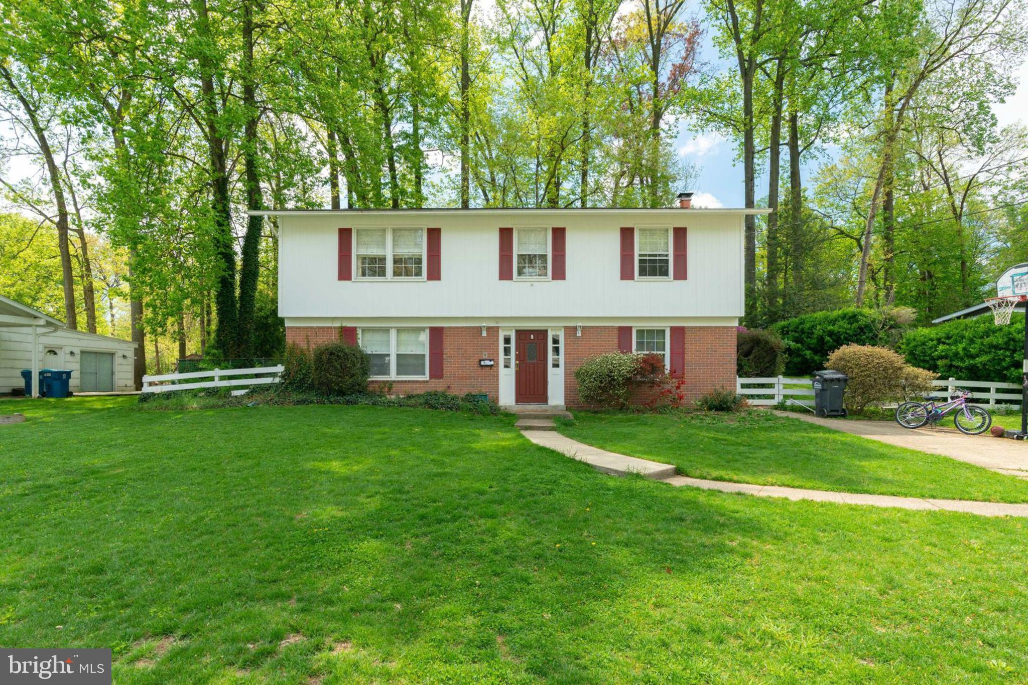 8203 Blairton Road Springfield, VA 22152 - Photo 2 of 30 Gallery Image 2