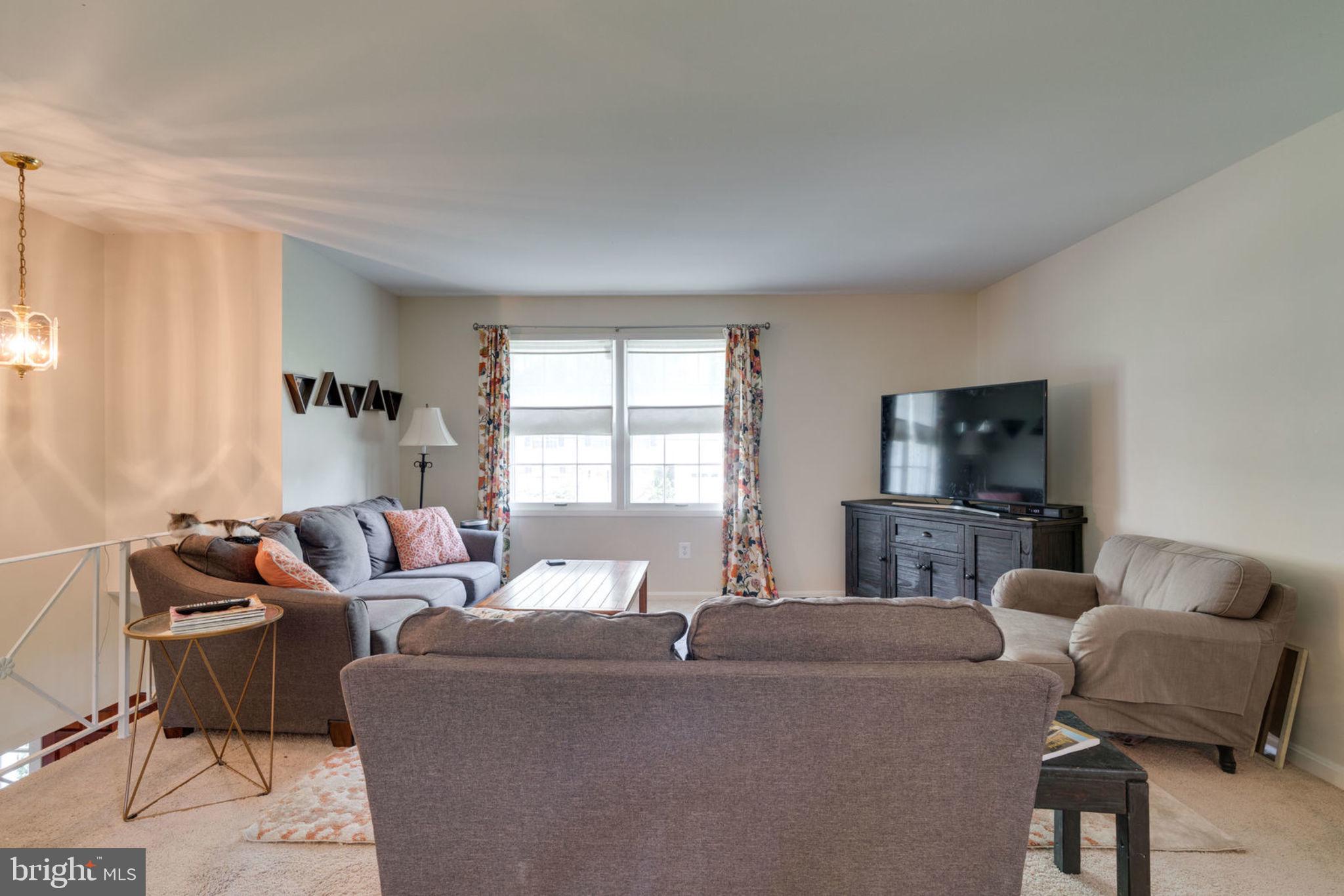 8203 Blairton Road Springfield, VA 22152 - Photo 11 of 30 Gallery Image 11