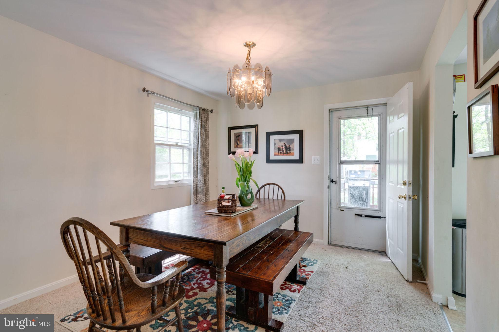8203 Blairton Road Springfield, VA 22152 - Photo 17 of 30 Gallery Image 17