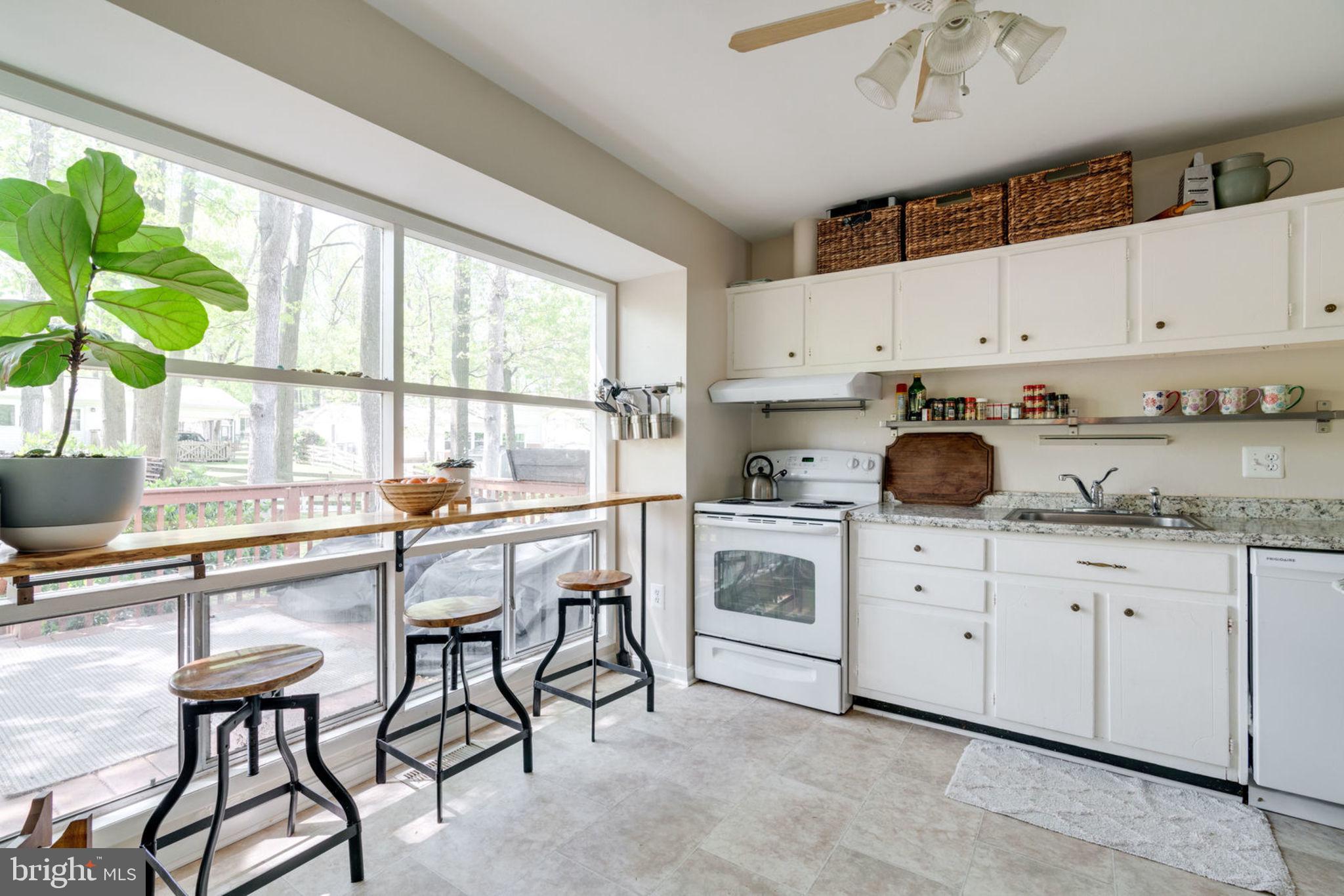 8203 Blairton Road Springfield, VA 22152 - Photo 4 of 30 Gallery Image 4