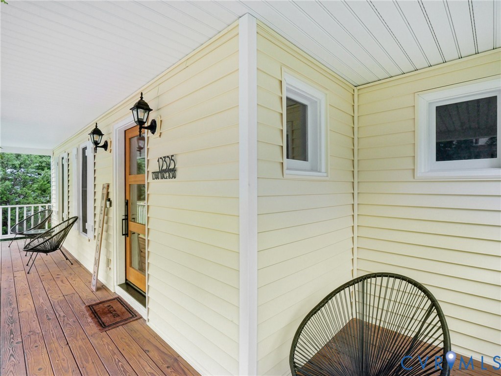 12325 Logan Trace Road Midlothian, VA 23114 - Photo 4 of 40 Gallery Image 4