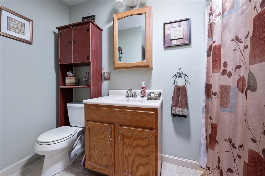 61 Breault Avenue Woonsocket, RI 02895 - Photo 11 of 33 FULL BATHROOM
