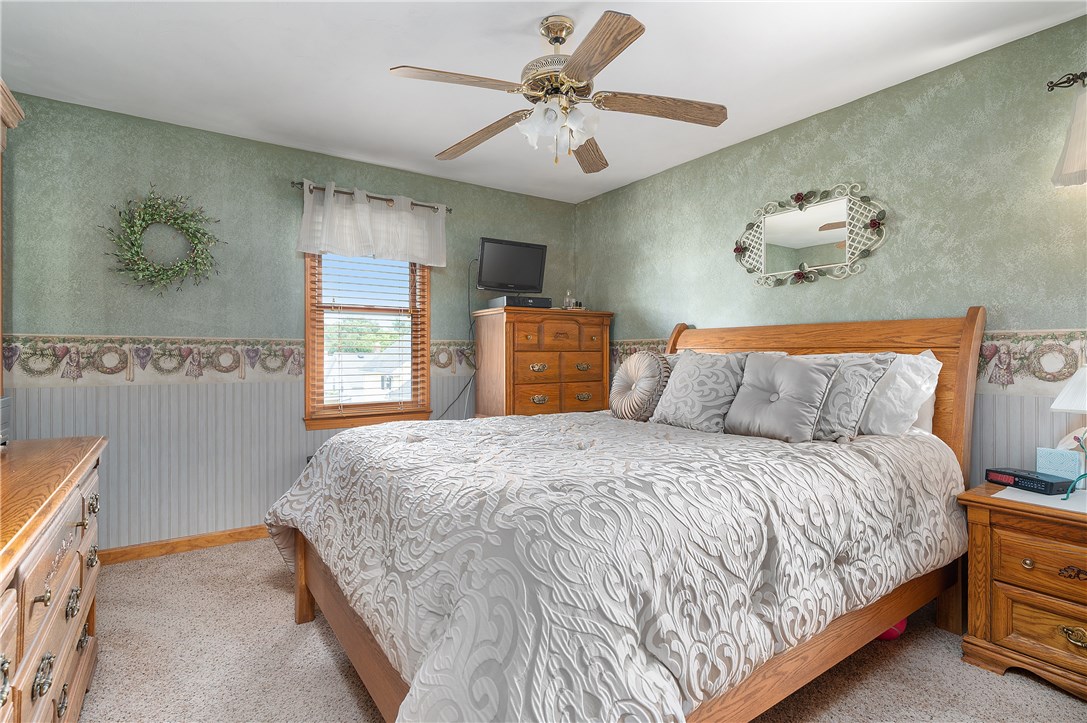 61 Breault Avenue Woonsocket, RI 02895 - Photo 14 of 33 MASTER BEDROOM