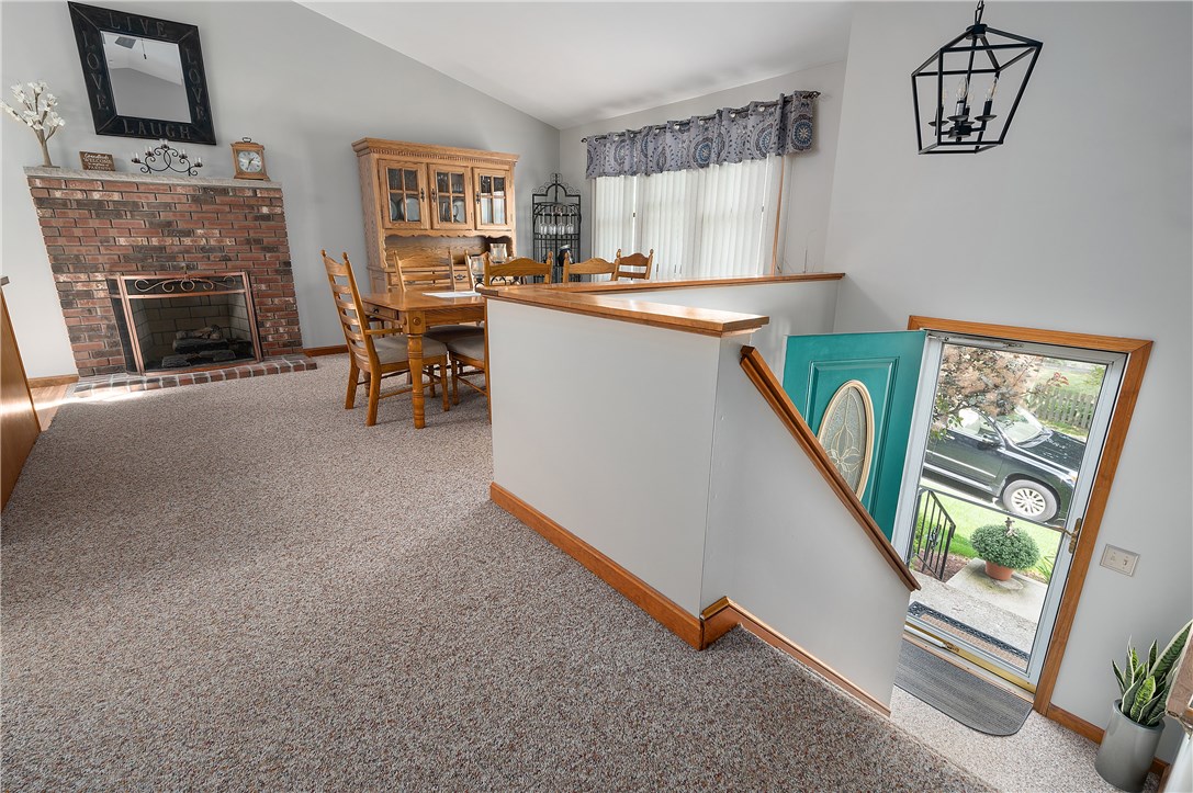 61 Breault Avenue Woonsocket, RI 02895 - Photo 9 of 33 ENTRYWAY
