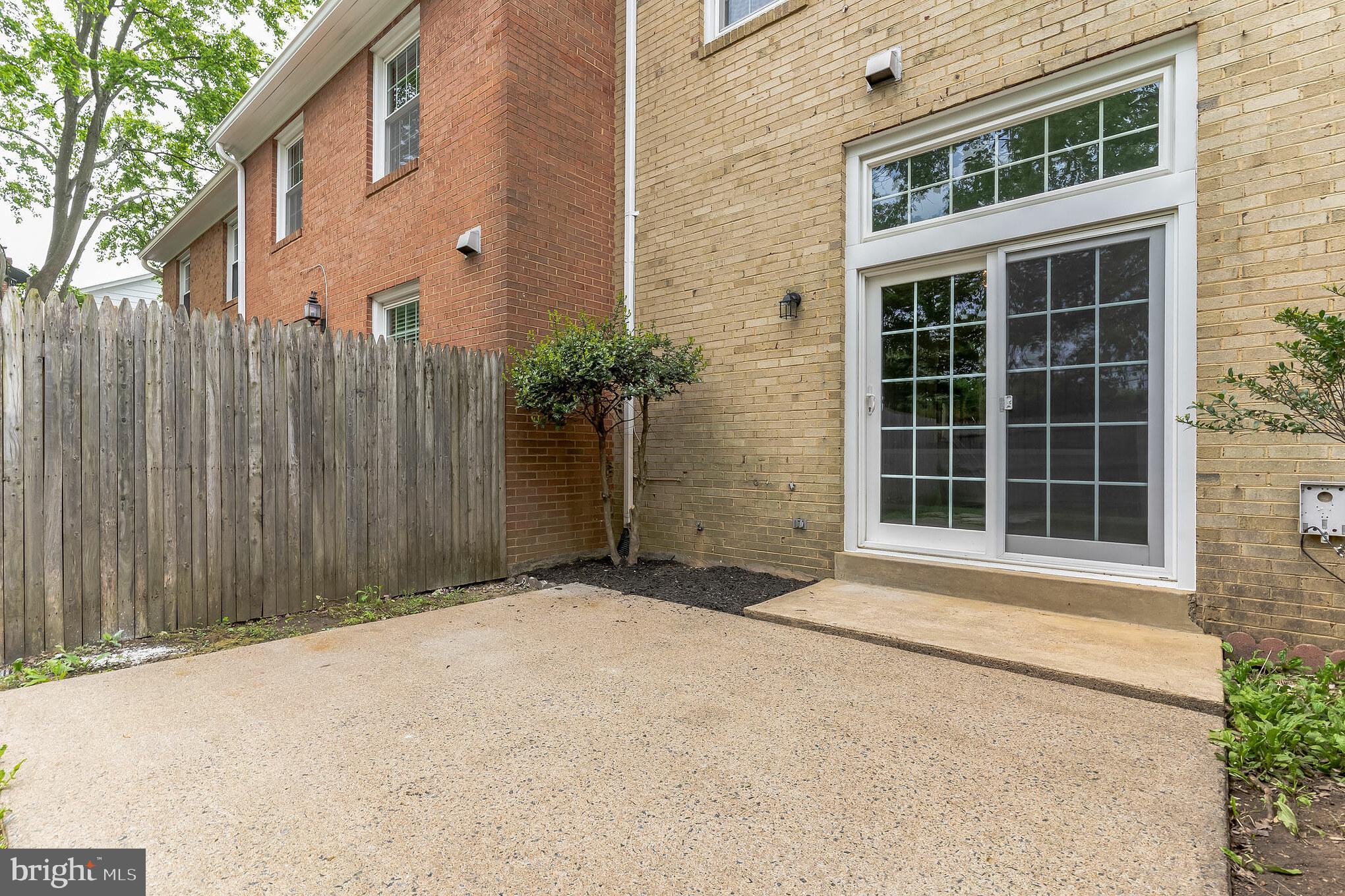 5261 Leestone Court Springfield, VA 22151 - Photo 14 of 35