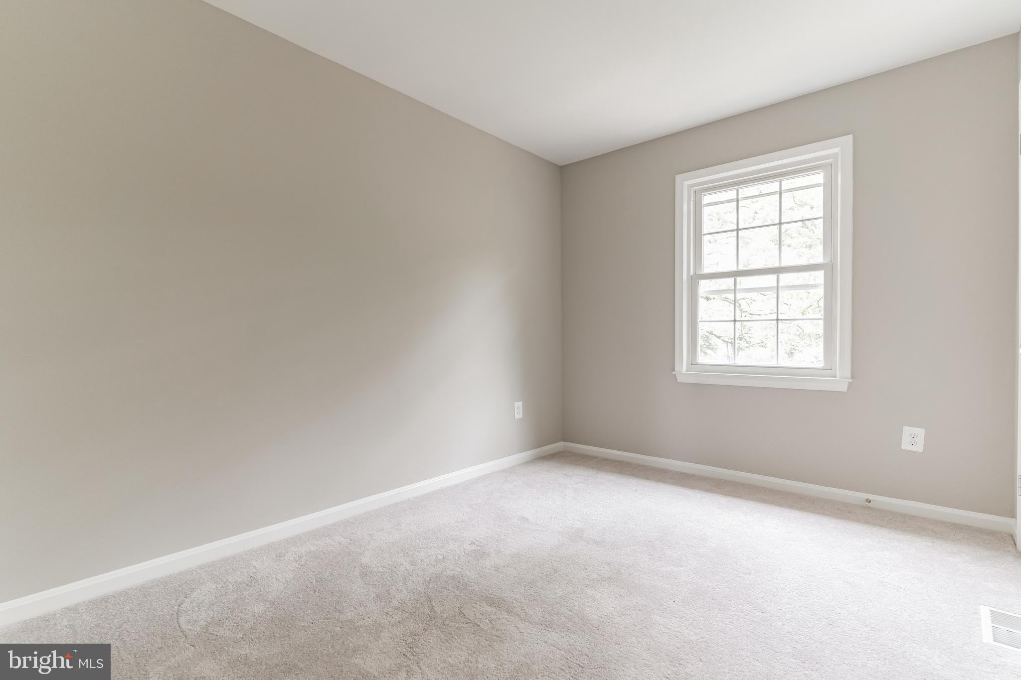 5261 Leestone Court Springfield, VA 22151 - Photo 22 of 35