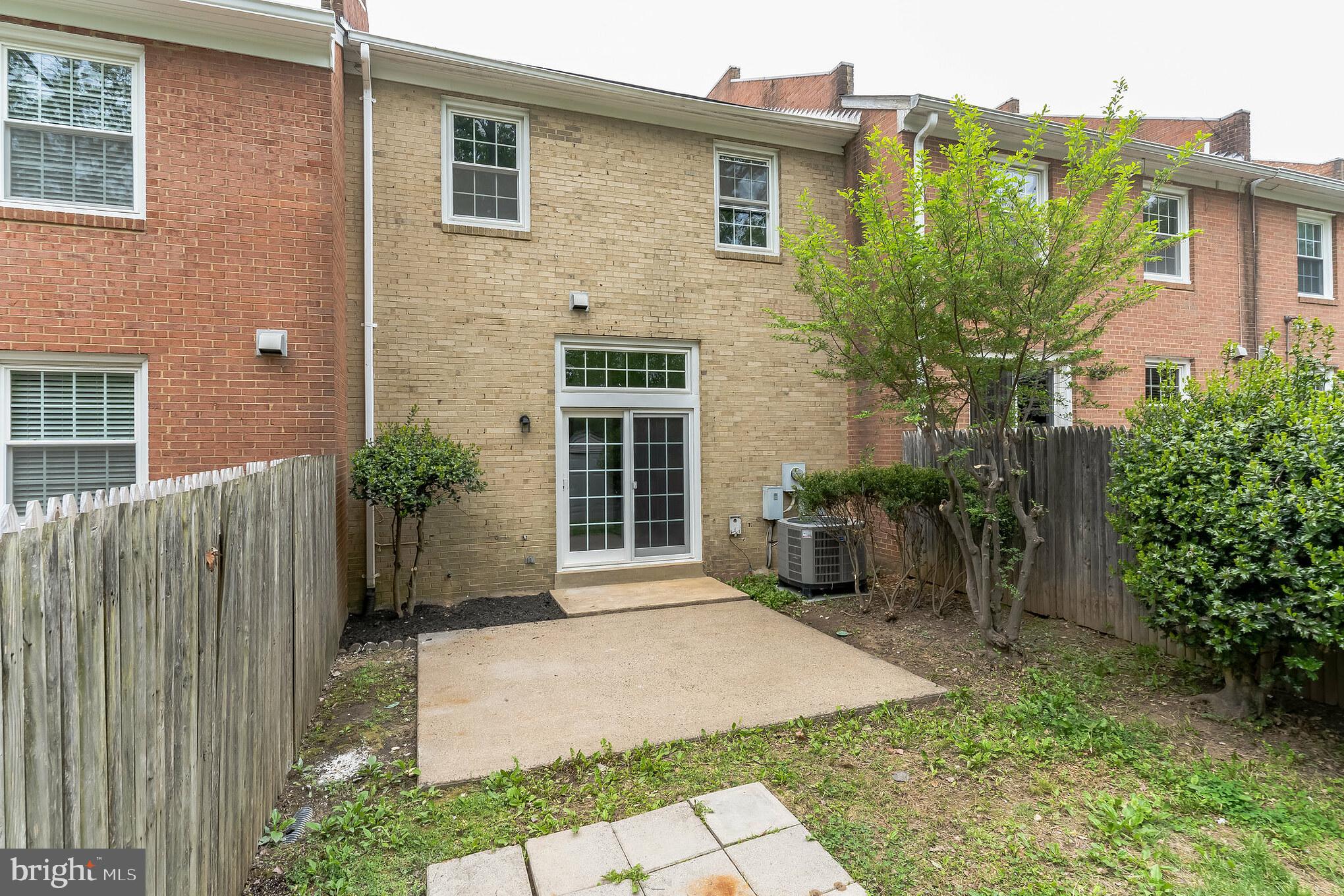 5261 Leestone Court Springfield, VA 22151 - Photo 33 of 35