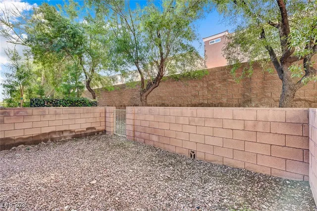 $369,900 | 10067 Sand Key Street, Las Vegas, NV 89178