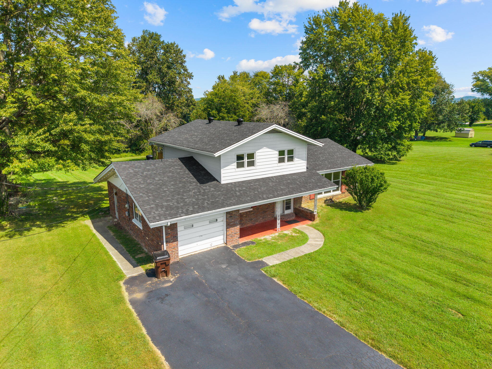 884 Maple Street Stanton, KY 40380 - Photo 5 of 42 8-web-or-mls-DJI_20260903140000_0016_D