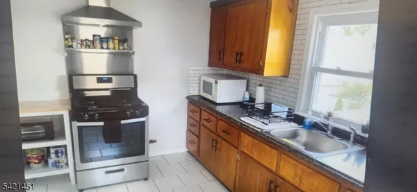 $1,500 | 91 Charles Street, Unit 2, Belleville, NJ 07109