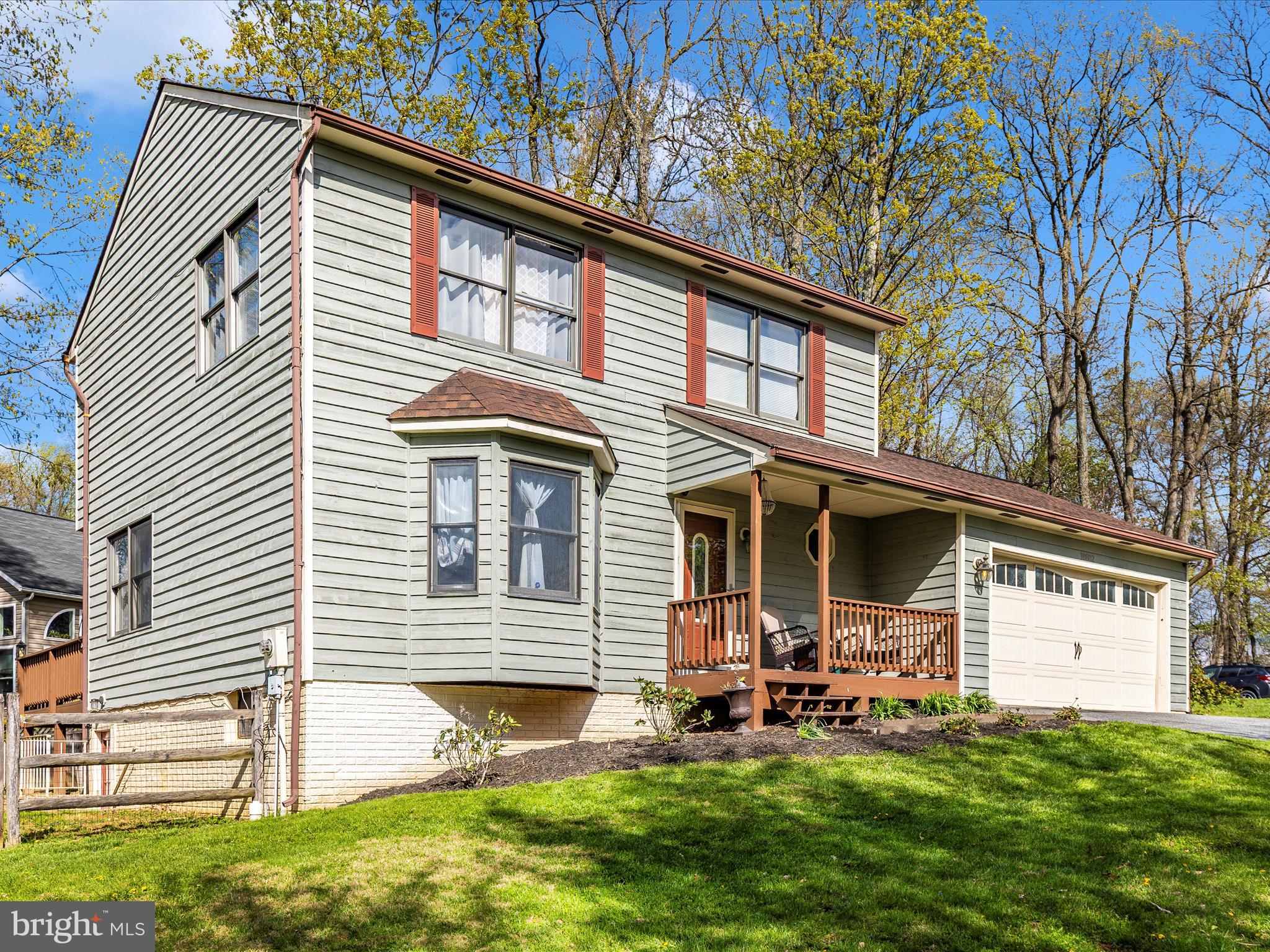 10802 Ridge Point Place New Market, MD 21774 - Photo 4 of 57 8W9A1357