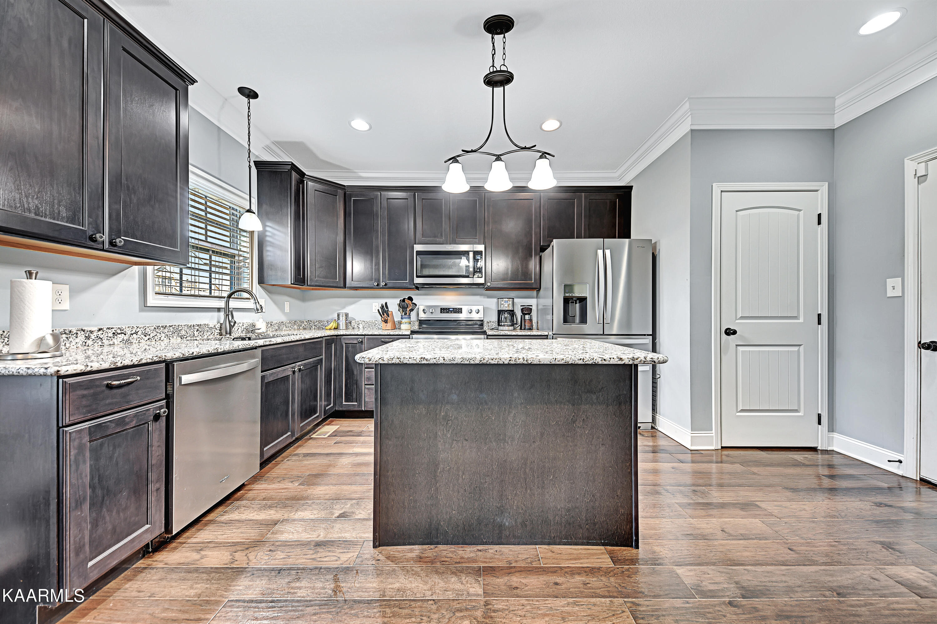 7348 Ladd Road Powell, TN 37849 - Photo 6 of 21 AgentOptix -9