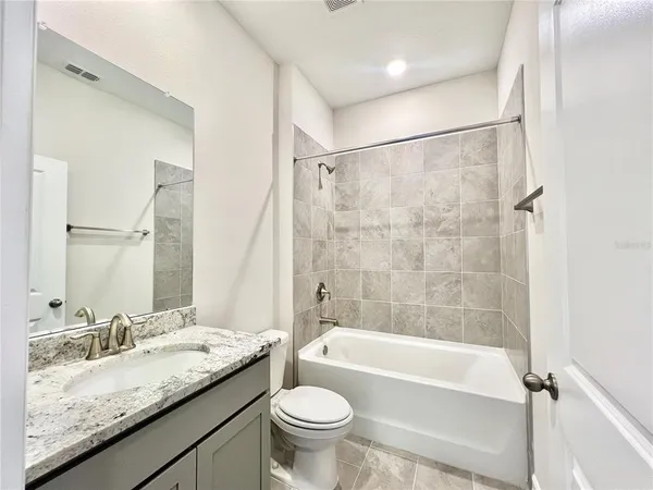 $2,800 | 32303 Rosepine Boulevard, Wesley Chapel, FL 33543