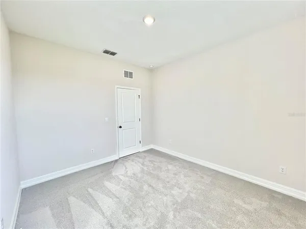 $2,800 | 32303 Rosepine Boulevard, Wesley Chapel, FL 33543