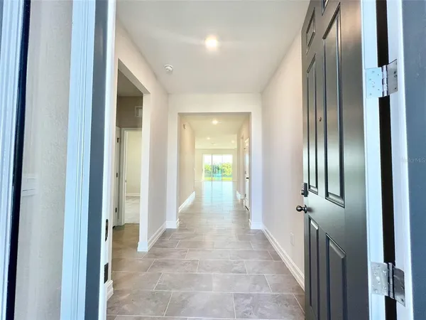 $2,800 | 32303 Rosepine Boulevard, Wesley Chapel, FL 33543