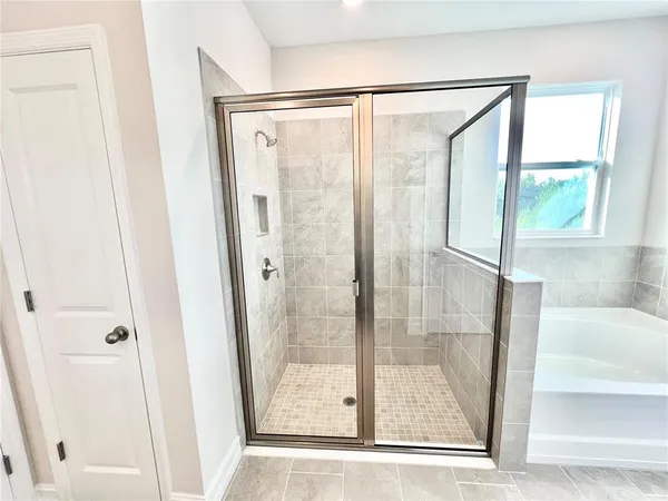 $2,800 | 32303 Rosepine Boulevard, Wesley Chapel, FL 33543