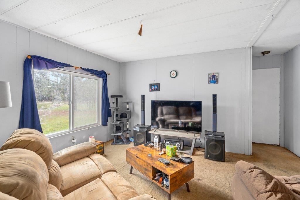 7754 Samuel Street Ford, WA 99013 - Photo 17 of 33