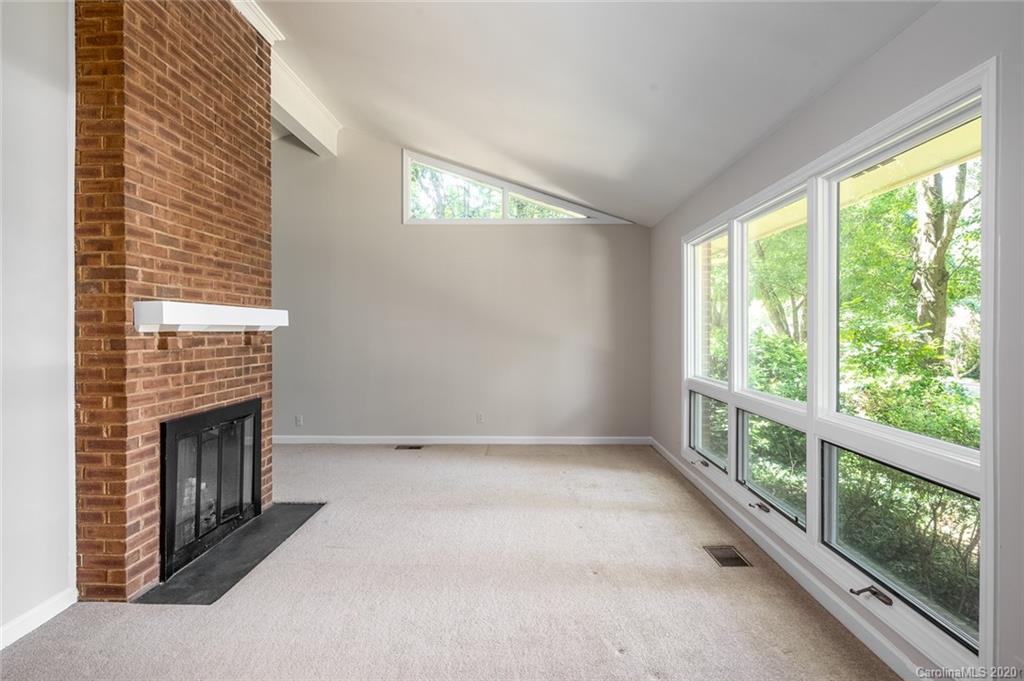 3709 Flowerfield Road Charlotte, NC 28210 - Photo 3 of 29 Gallery Image 3
