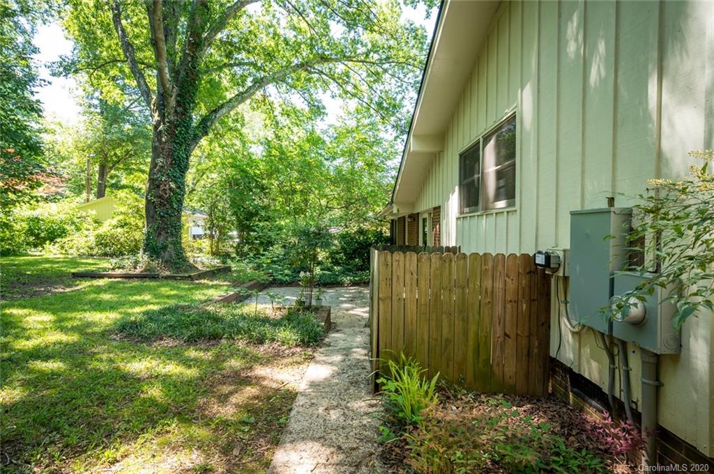 3709 Flowerfield Road Charlotte, NC 28210 - Photo 26 of 29 Gallery Image 26