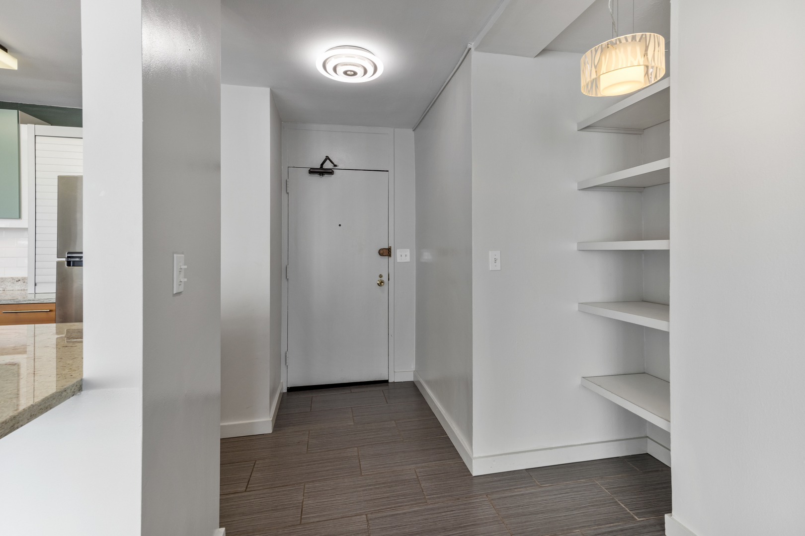 5455 North Sheridan Road, Unit 2204 Chicago, IL 60640 - Photo 14 of 18 Gallery Image 14
