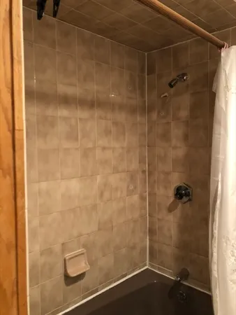 $2,600 | 184 Middle Street, Unit 2, Braintree, MA 02184