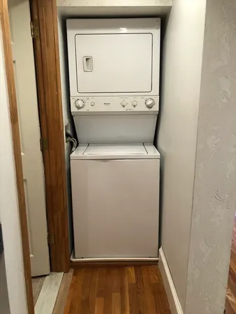 $2,500 | 184 Middle Street, Unit 2, Braintree, MA 02184