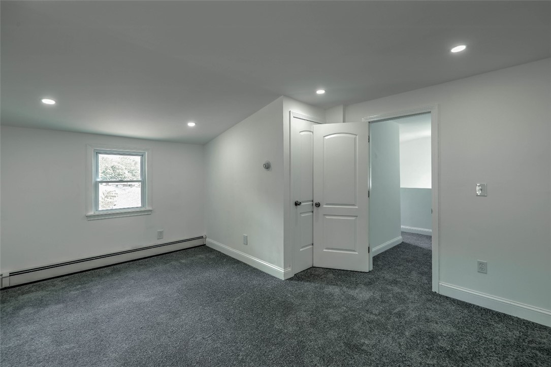 17 Clinton Avenue Scituate, RI 02831 - Photo 25 of 34