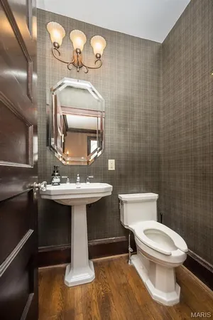 $849,000 | Undisclosed Address, St. Louis, MO 63104