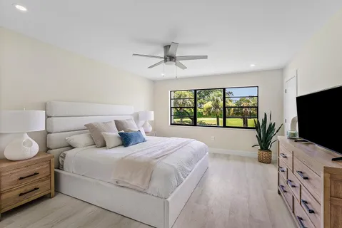 $99,990 | 20 Southport Lane, Unit D, Boynton Beach, FL 33436