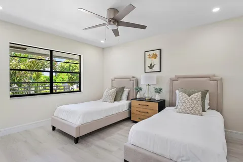 $99,990 | 20 Southport Lane, Unit D, Boynton Beach, FL 33436