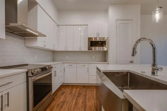 $3,200 | 1804 Ripley Street, Unit 101, Dallas, TX 75204