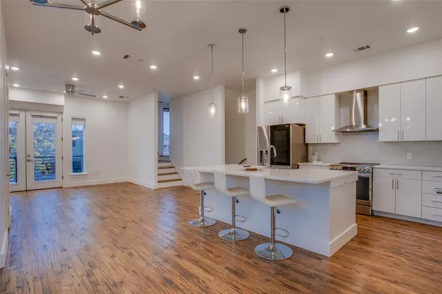 $3,200 | 1804 Ripley Street, Unit 101, Dallas, TX 75204