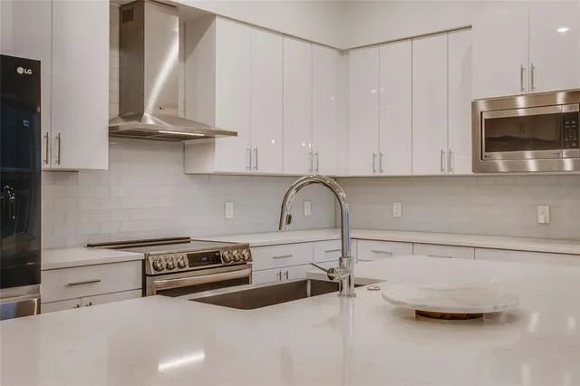 $3,200 | 1804 Ripley Street, Unit 101, Dallas, TX 75204