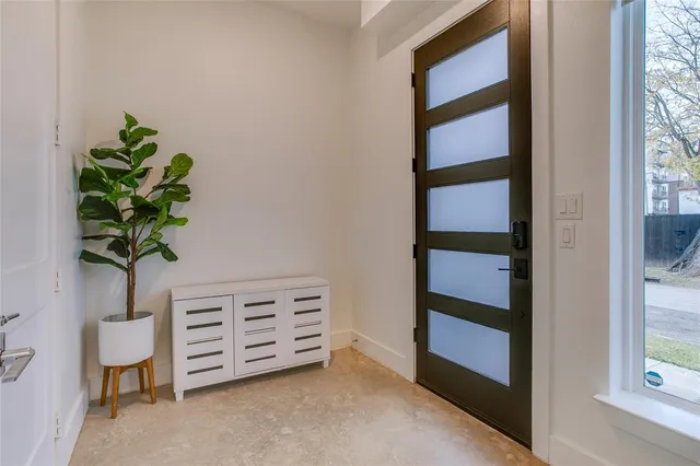 $3,200 | 1804 Ripley Street, Unit 101, Dallas, TX 75204