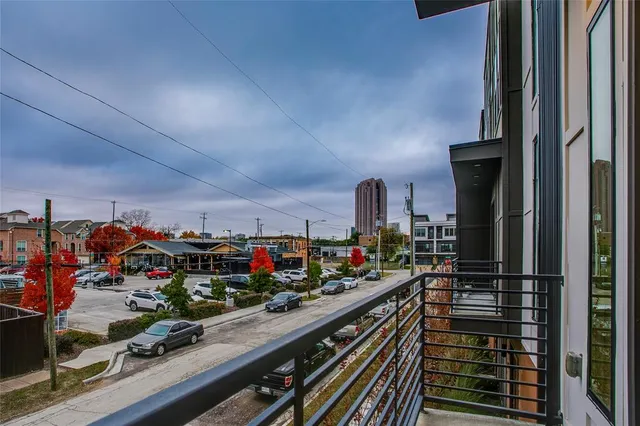$3,200 | 1804 Ripley Street, Unit 101, Dallas, TX 75204