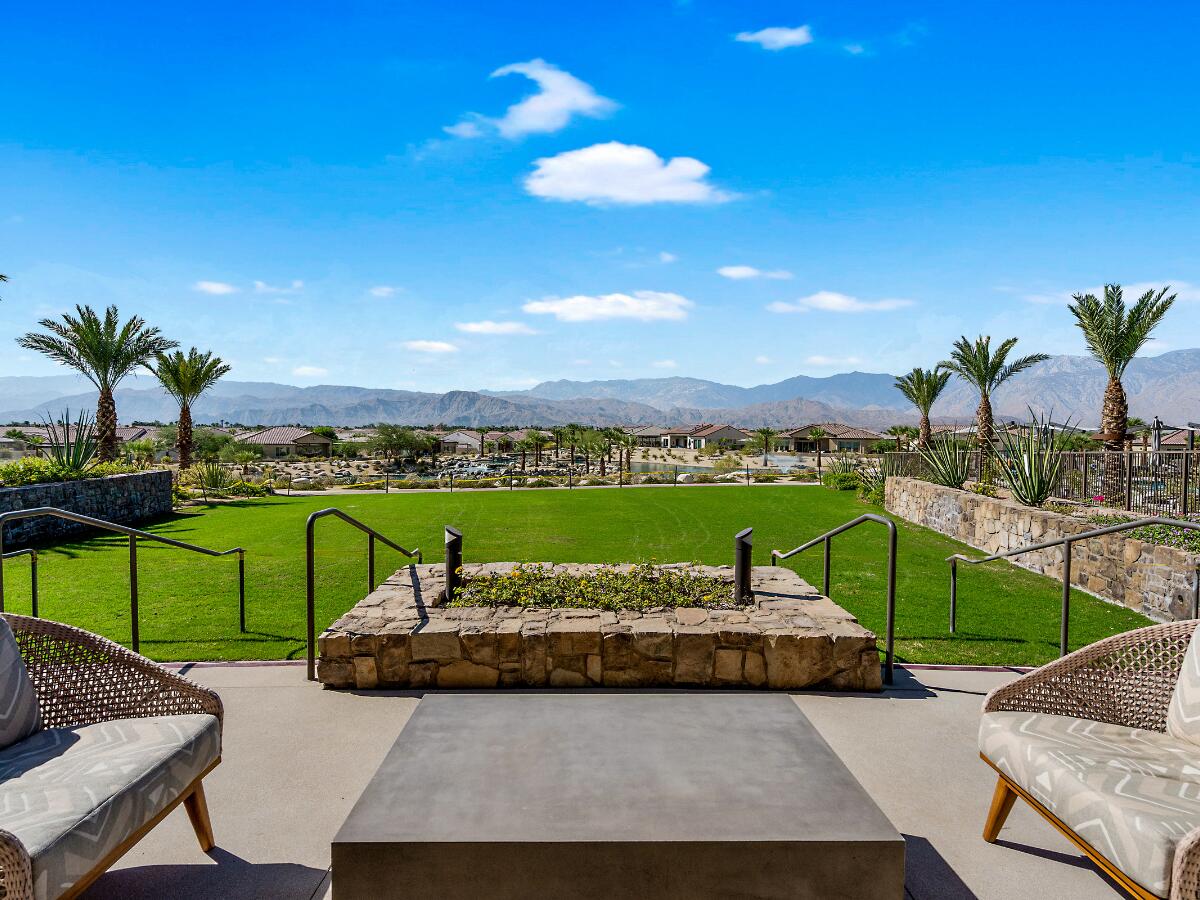 13 Bodega Rancho Mirage, CA 92270 - Photo 62 of 89 16