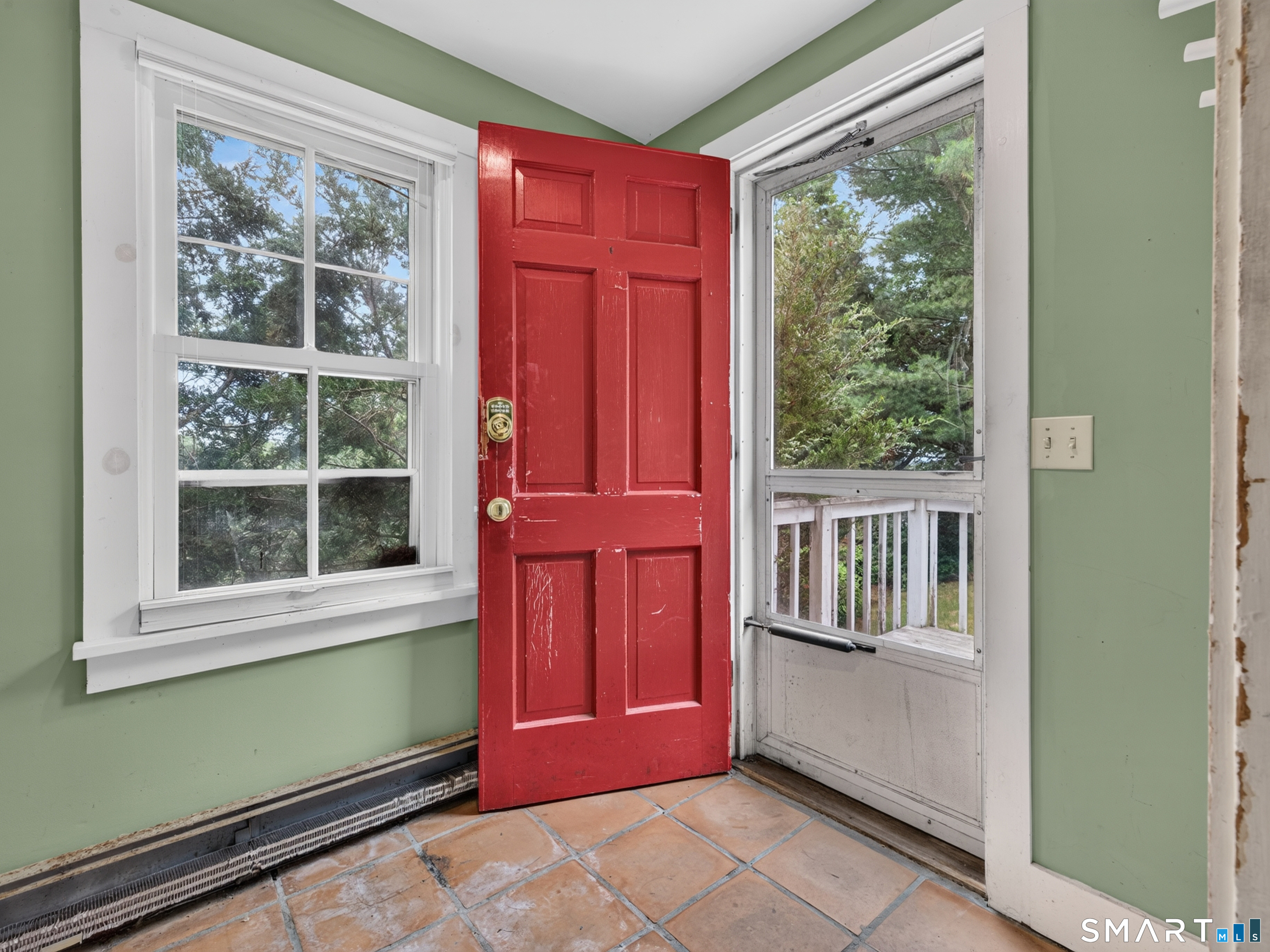 61 Prospect Hill Road Groton, CT 06340 - Photo 16 of 31