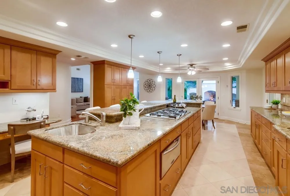 16052 Country Day Road Poway, CA 92064 - Photo 31 of 75