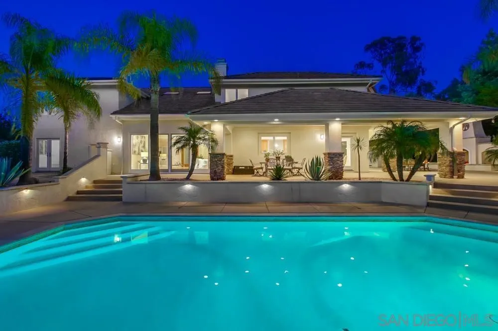 16052 Country Day Road Poway, CA 92064 - Photo 5 of 75