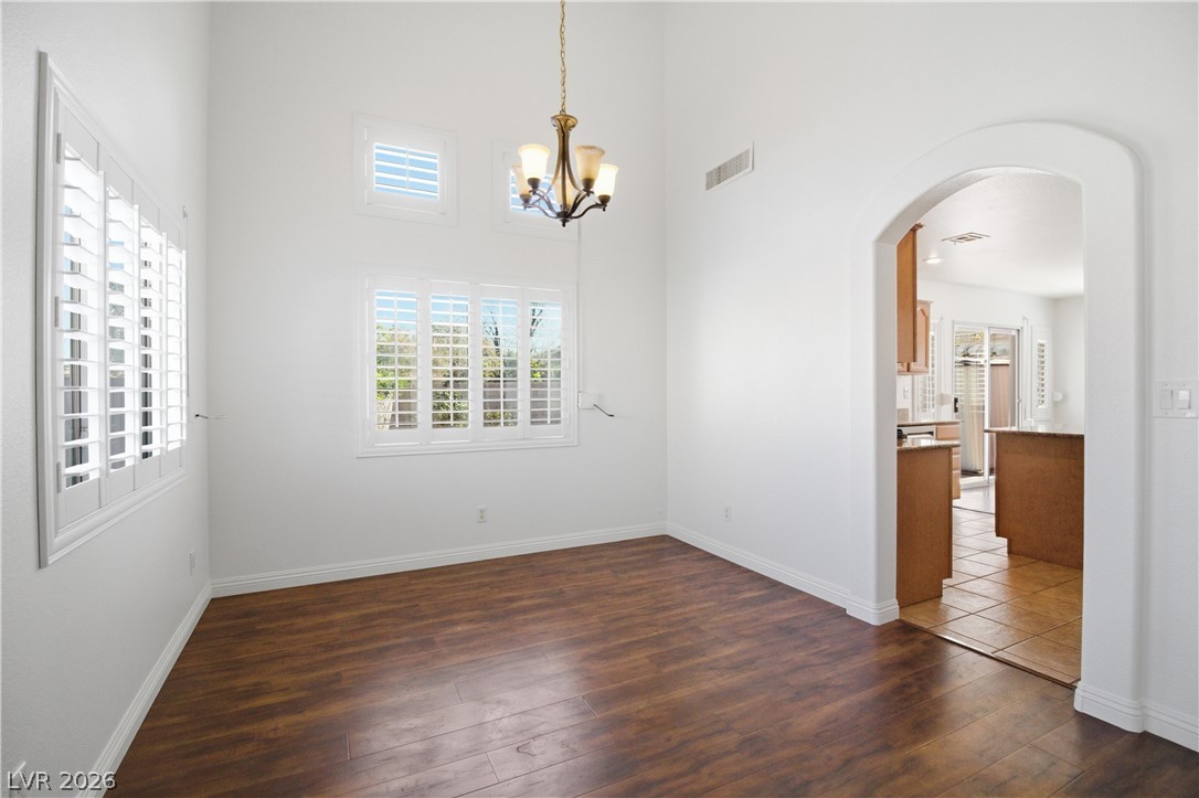 244 Camelback Ridge Avenue Henderson, NV 89012 - Photo 6 of 24