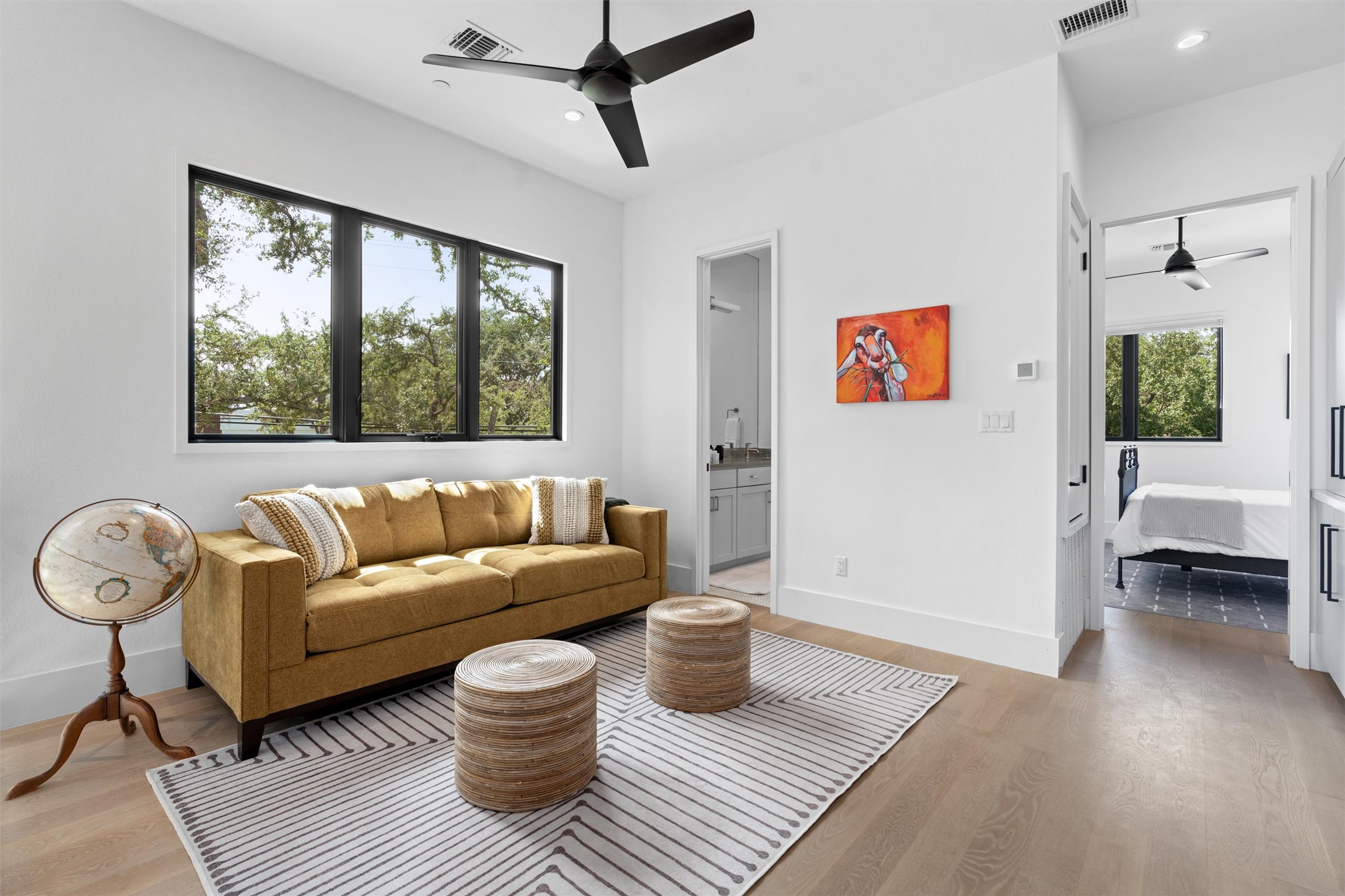 1500 The High Road Austin, TX 78746 - Photo 25 of 40 2nd floor living area