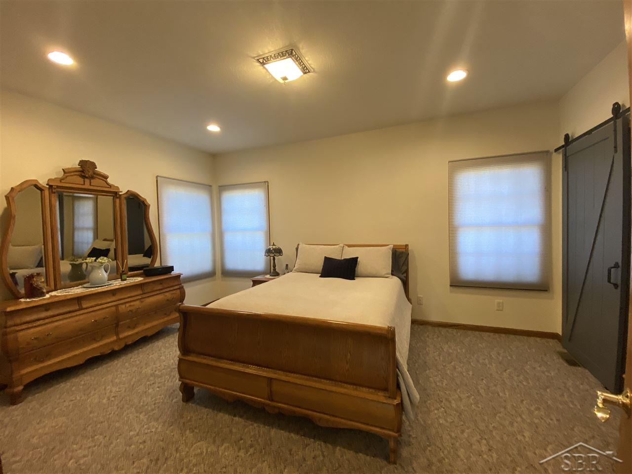 10414 Dice Road Freeland, MI 48623 - Photo 11 of 34 Gallery Image 11
