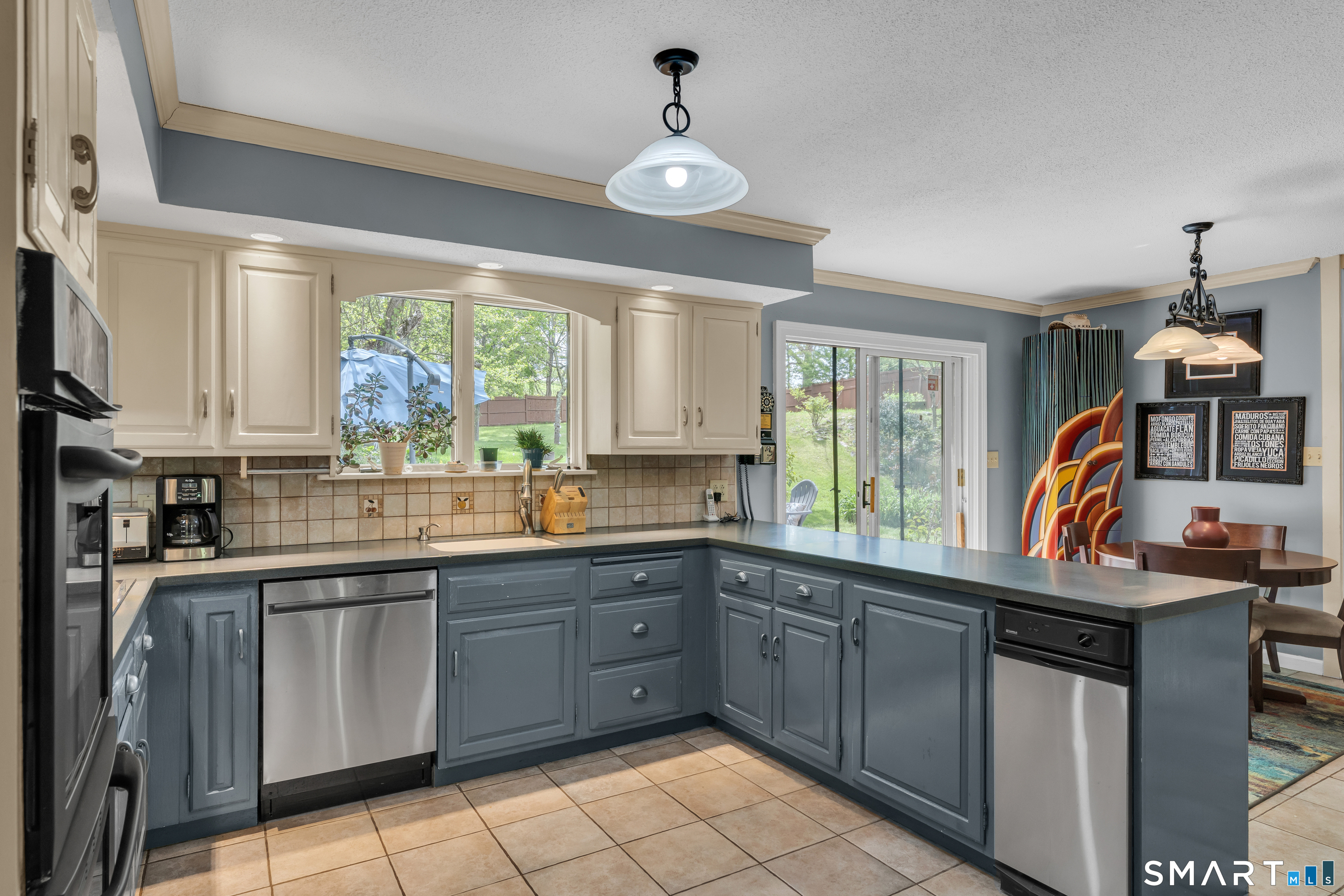 975 Main Street Hamden, CT 06514 - Photo 20 of 40