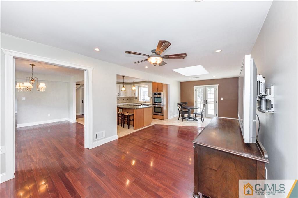 6 Lowell Road Manalapan, NJ 07726 - Photo 13 of 25 Gallery Image 13