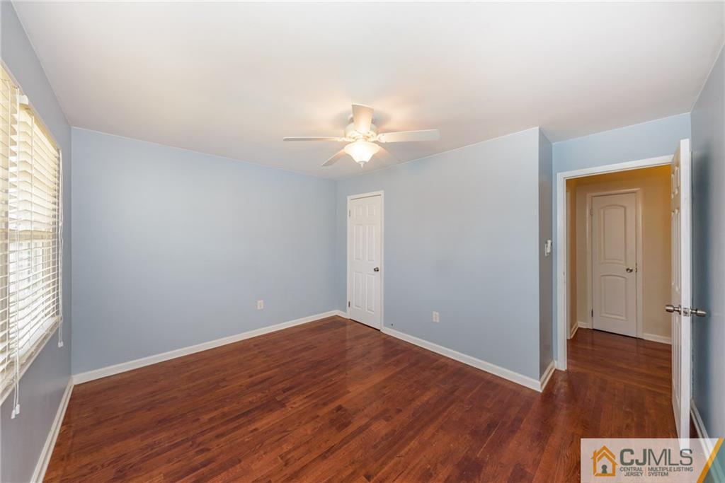 6 Lowell Road Manalapan, NJ 07726 - Photo 20 of 25 Gallery Image 20