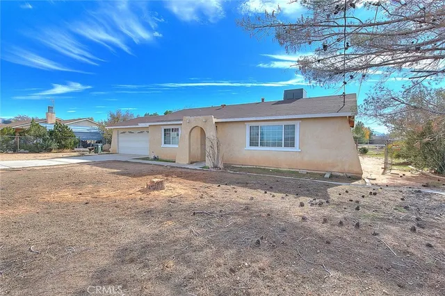 front view of house with a yard