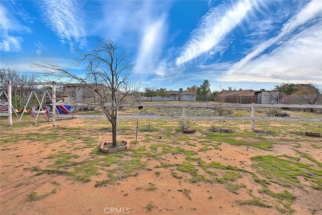 22133 Thunderbird Road Apple Valley, CA 92307 - Photo 25 of 29