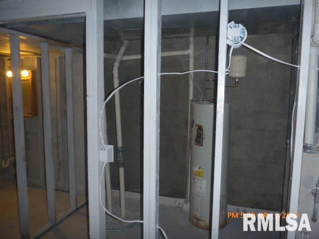 23177 North Arrow Road Cuba, IL 61427 - Photo 13 of 14 Gallery Image 13