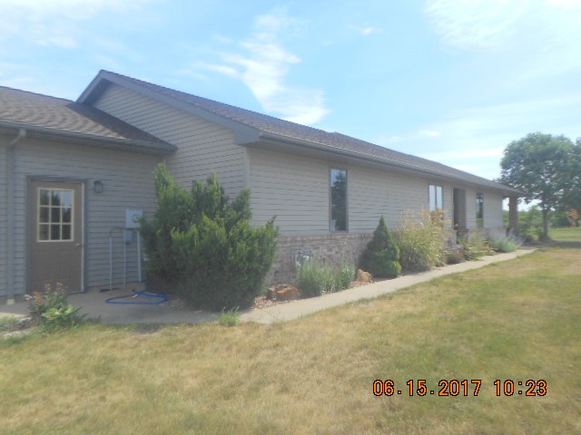 23177 North Arrow Road Cuba, IL 61427 - Photo 2 of 14 Gallery Image 2